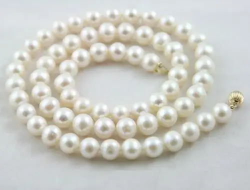 

18" Real Akoya 8-9 mm white pearls necklace