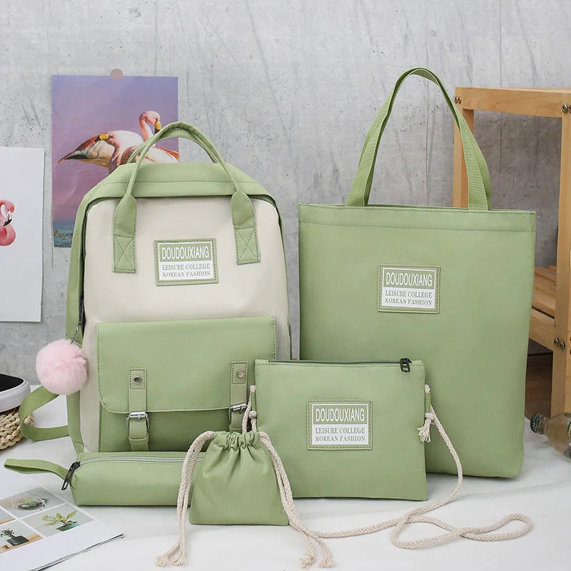 

Junior high school schoolbag female Backpack Light Korean version fresh and lovely girl primary school grade 3456 high capacity