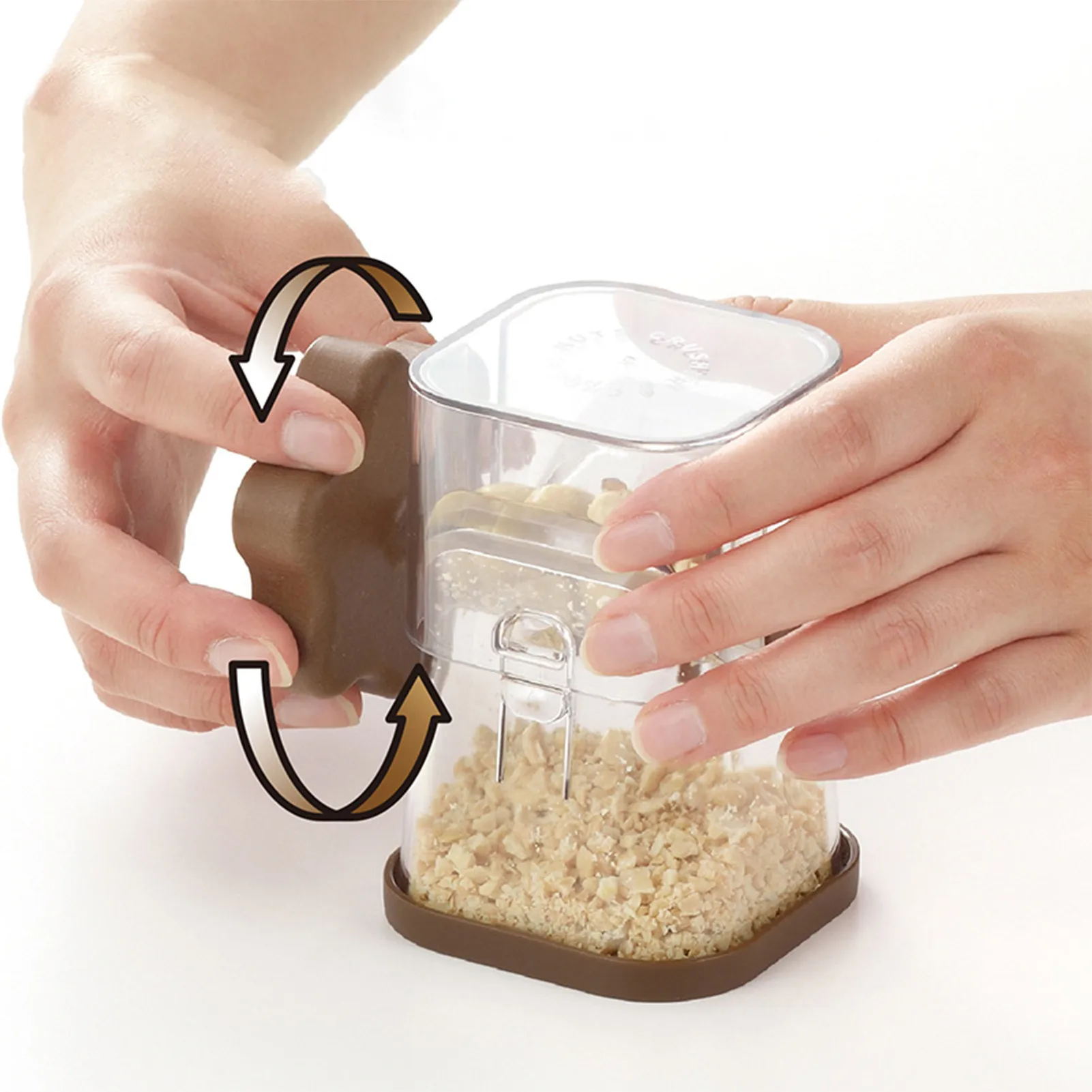 

Vegetable & Dry Fruit Crusher Hand-Operated Peanut Cutter Masher