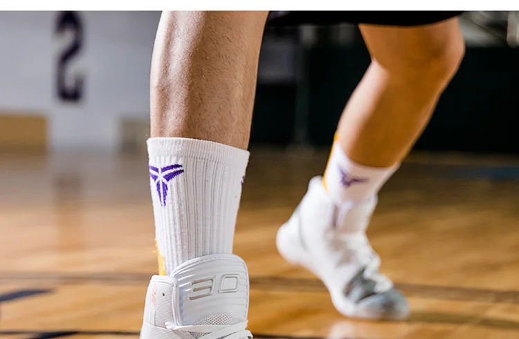 Sapato Masculino Hot Pu Cut-outs Sale Basketball Shoes Comfortable Top Training Boots Ankle Outdoor Men Sneakers Sport