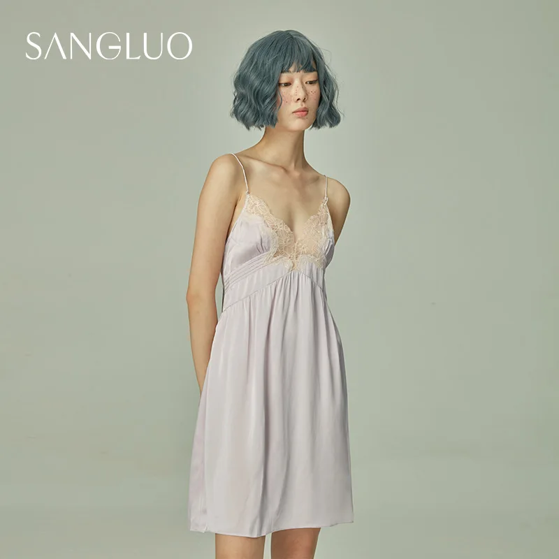 

★mulberry silk lace nightgown female send underwear sexy condole cultivate morality show thin waist retro elegant gown