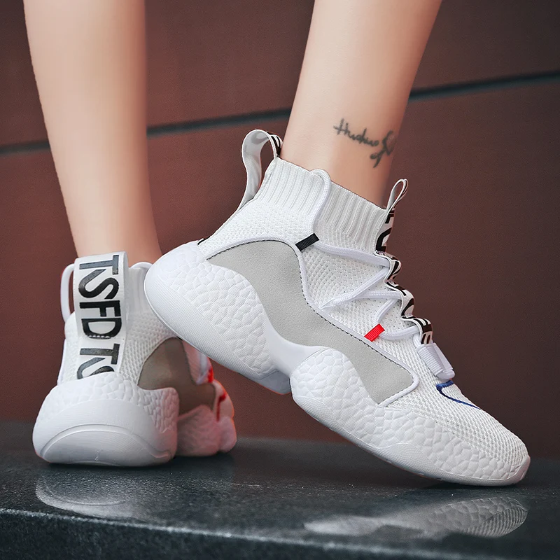 

2020 Men Casual Shoes Mesh Fashion Plus Size 47 Tenis Men Shoes Breathable Socks Shoes Male High Top Unisex Sneakers Sapato
