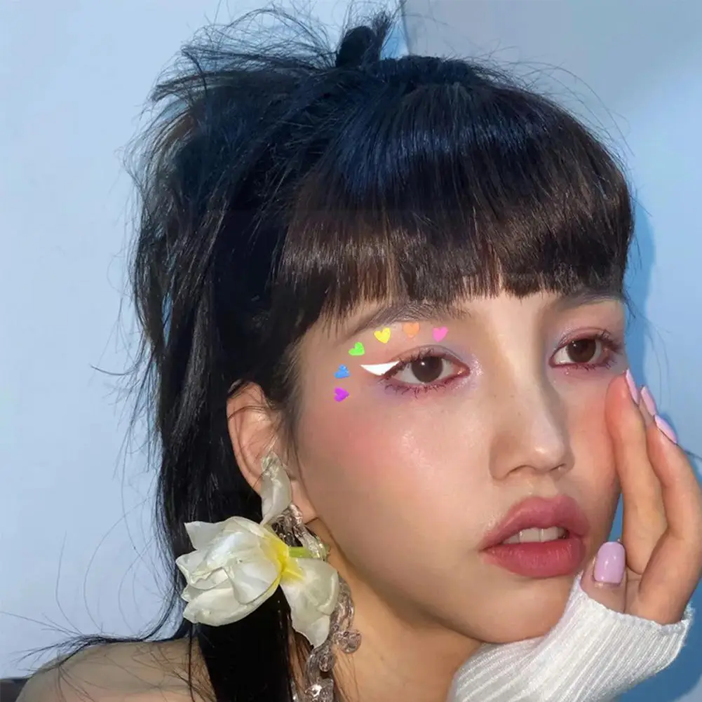 

Хэллоуин светящаяся цветная жидкая подводка для глаз макияж быстросохнущая окрашенная водостойкая супер подводка для глаз стойкая радуга ...