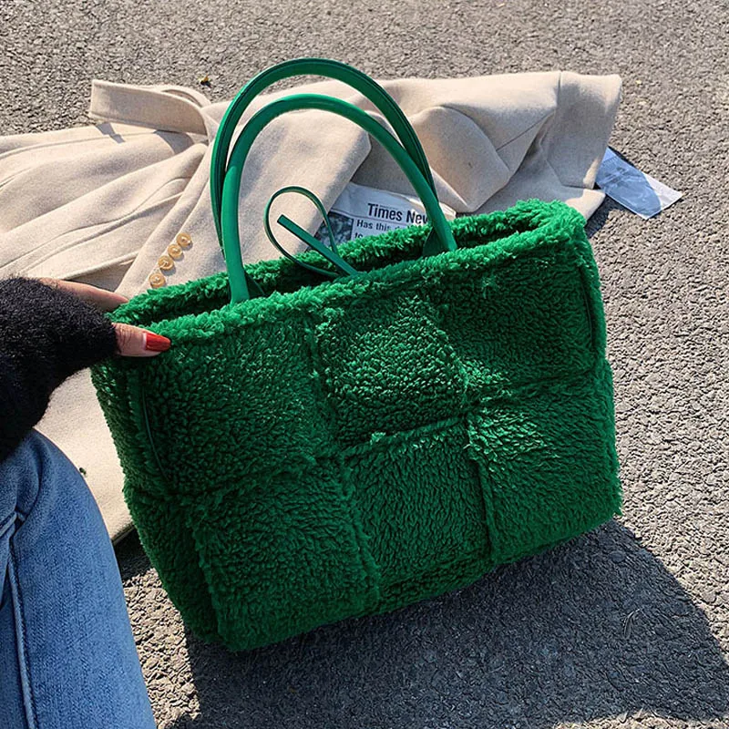 

Большая плетеная Сумка-тоут из овечьей шерсти для женщин, зима 2021, новые высококачественные женские дизайнерские сумки, роскошная женская с...