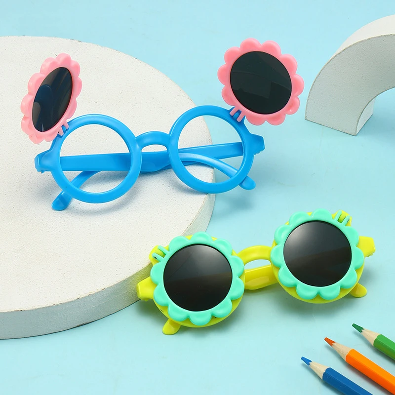 

Blue Green Flower Round Kids Sunglasses Children Red Pink Flip Sun Glasses Girls Boys Baby Trends 2021 Gifts Fashion