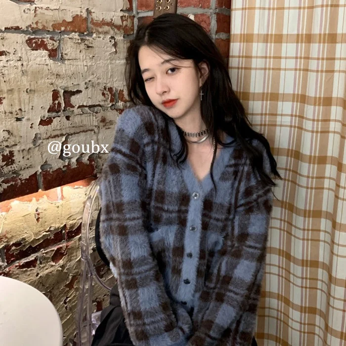 

Женский свободный свитер в клетку, с длинным рукавом