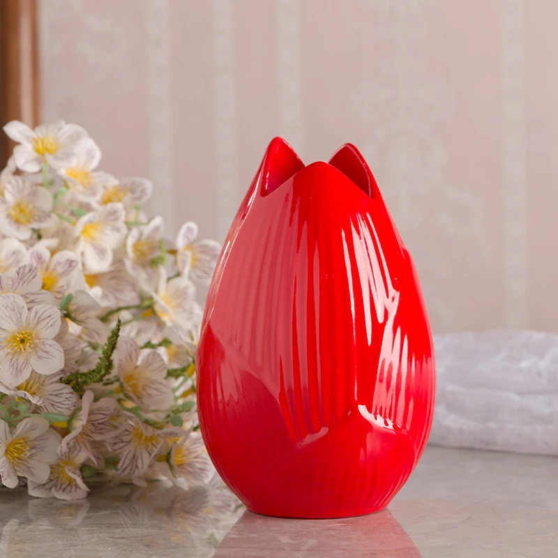 

Red Lotus vase Simple Home Accessories Ornaments European Ceramic Vases Flower Insert Crafts Decoration