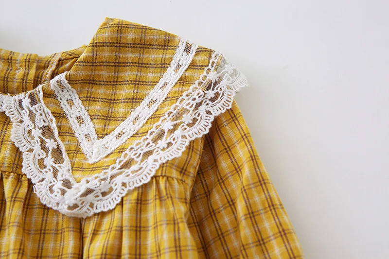 Baby Girls Plaid Dress Korean Style Autumn New Chic Children Princess Dresses Lace Collar Robe Toddlers Kids Clothes