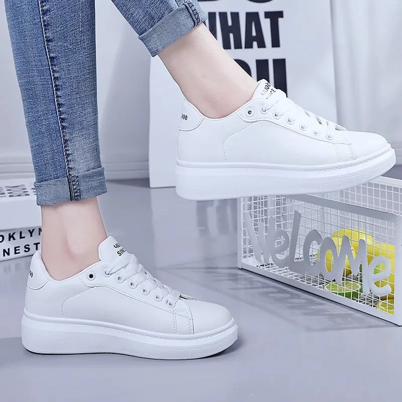 

Women Sneakers 2021 New Low-cut Breathable All-match Platform White Shoes Korean School Style Cross Strap Ladies Vulcanize Shoes