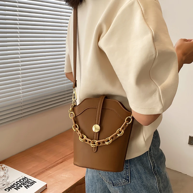 

Винтажная дизайнерская женская сумка на цепочке, сумки через плечо для женщин, 2021, Высококачественная однотонная сумка-мессенджер через пл...