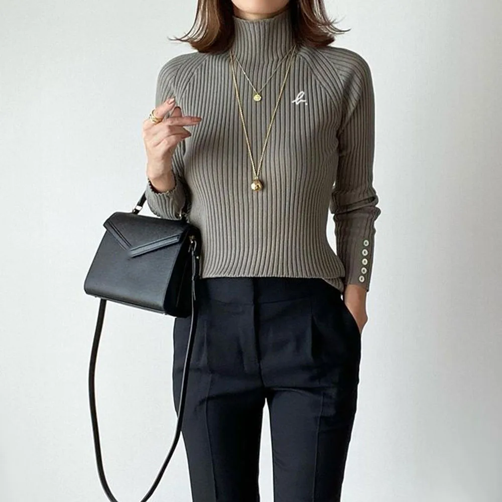 

Casual Slim Women Sweater Autumn Winter Knitwear Letter Print Button Decor Turtleneck Sweater Office Lady Simple Basic Pullover