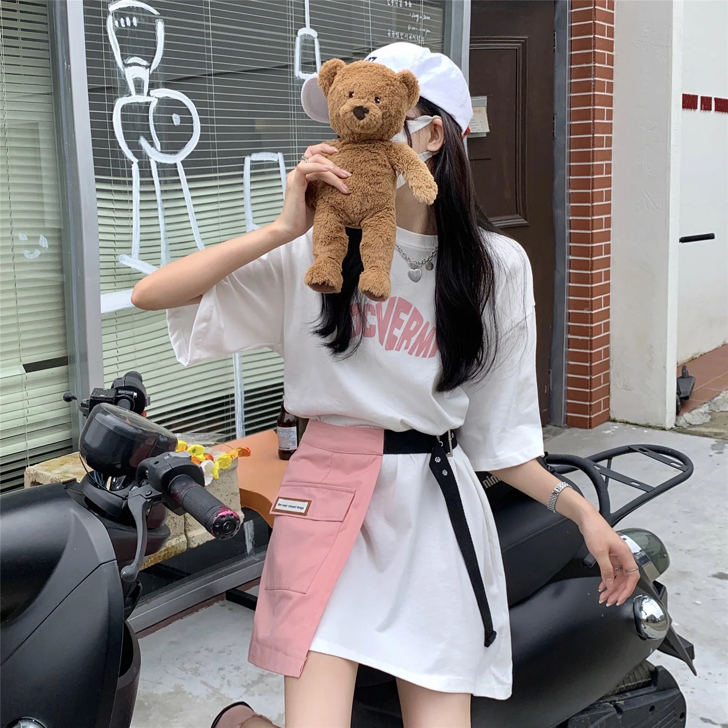 Женское летнее платье-футболка с коротким рукавом и короткой юбкой |