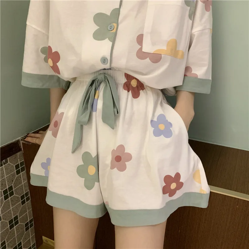 CAIYIER Sweet Nightwear Suit Summer Women Pajamas Turn-down Collar Short-sleeved Sleepwear Korean Girl Floral Print Home Wear