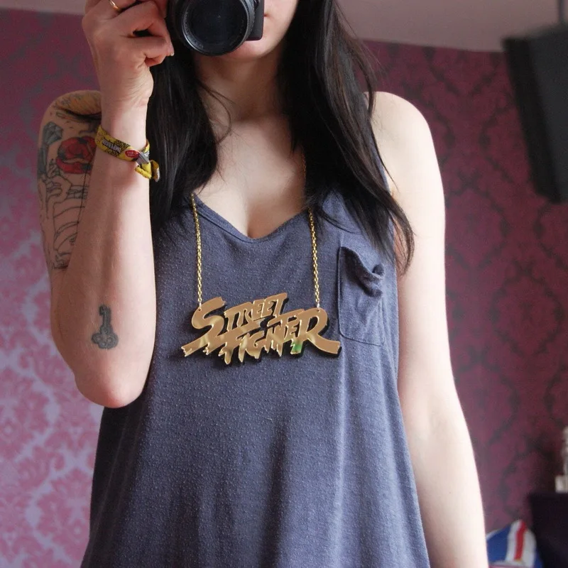 

Jeselleco Genuine Acrylic Necklace Fashion The English Alphabet Necklace