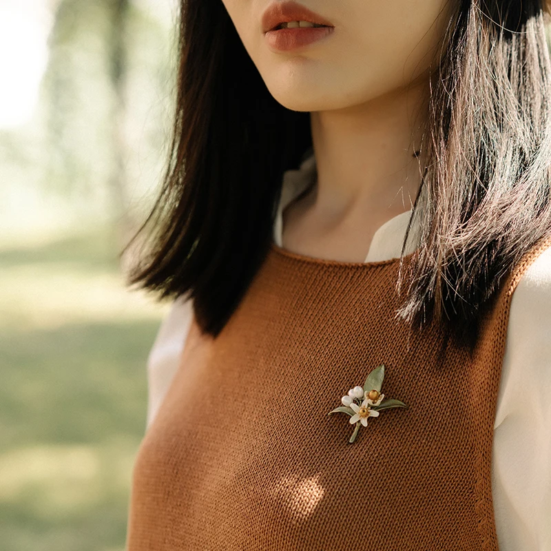 Творческая булавка с апельсиновым цветком для женщин и девочек, аксессуары, цветочные винтажные зеленые булавки для вечеринок, подарки.