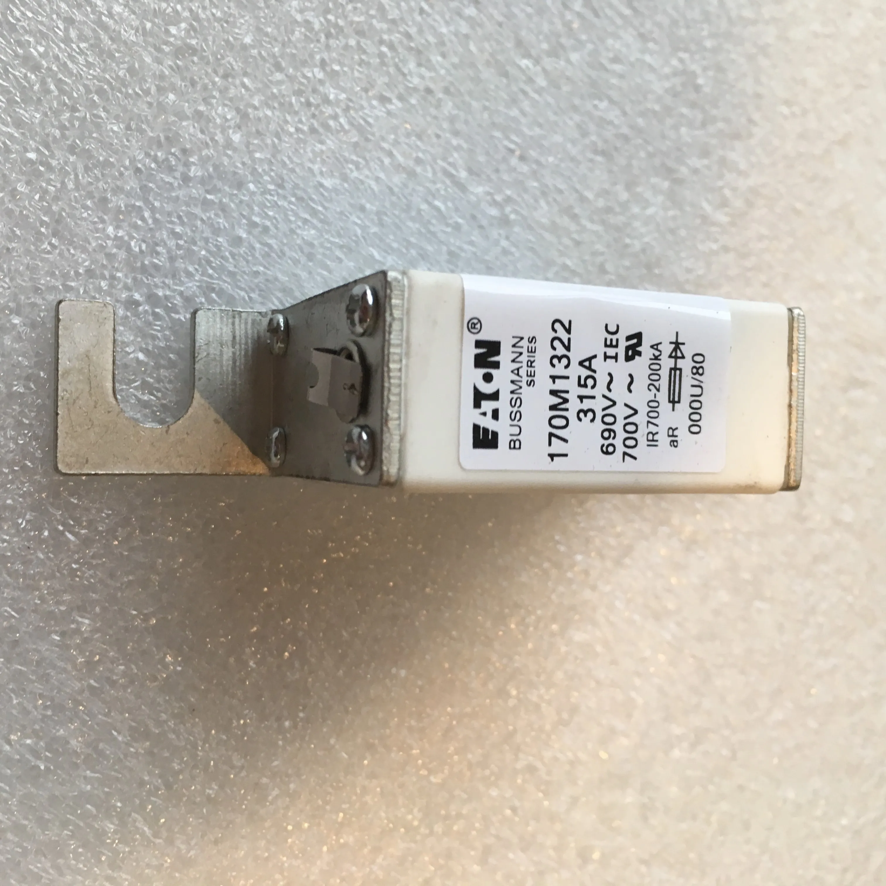 

DC Fuse 170M1322 315A 690V Low Voltage Fuse Power Fuse for Semiconductor Protection