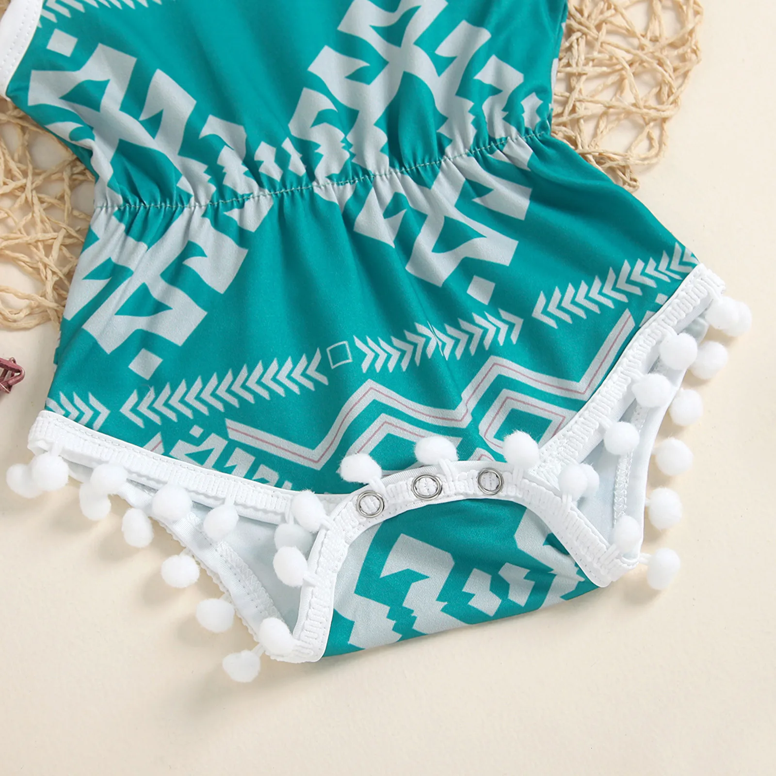 Детский летний комбинезон с бахромой и повязкой на голову без рукавов |