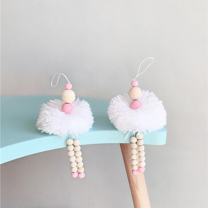 Девушка деревянные бусины висячие украшения украшение танцор в детскую комнату