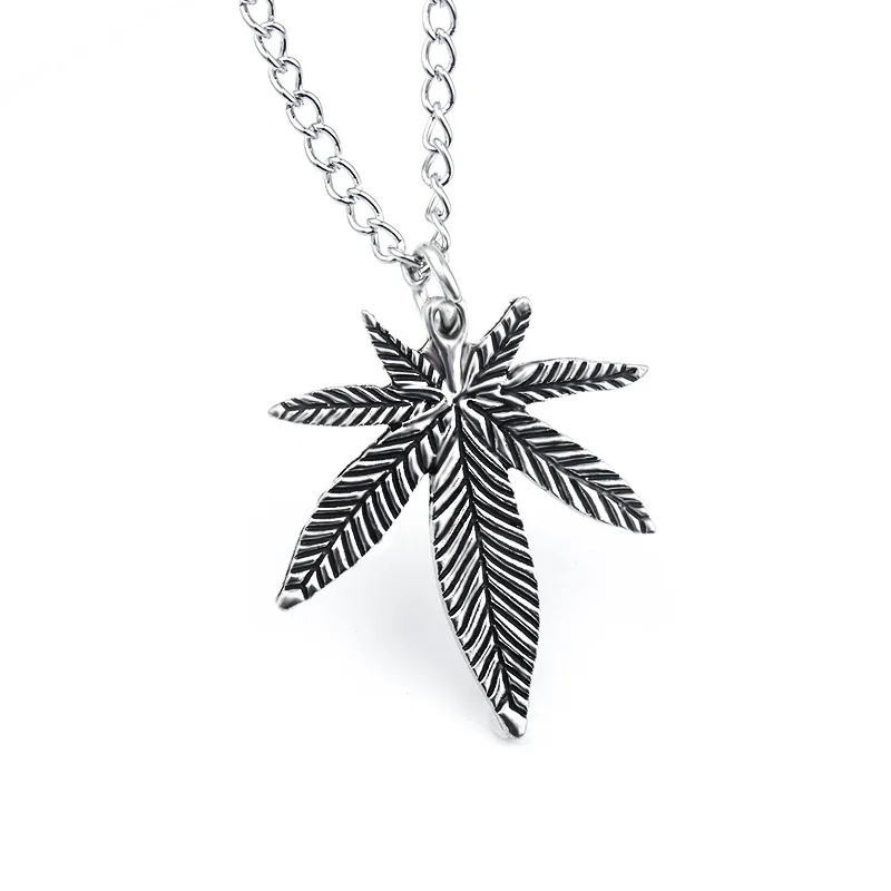 

POTCET Unisex Maple Leaf Necklace Pendant Sweater Chain Geometric Fashion Retro Hip Hop Party Jewelry