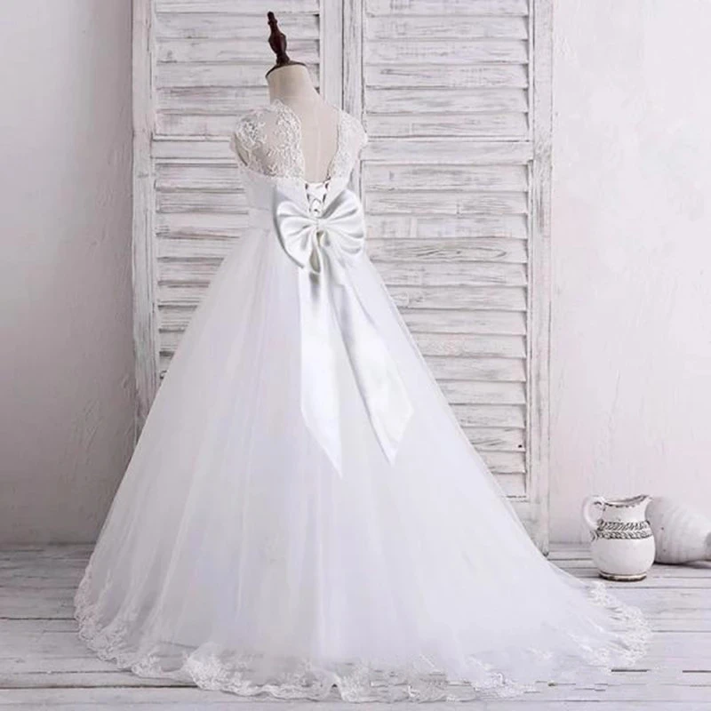 

Princess Flower Girl Dresses Beaded Neck Backless Illusion Lace Sleeveless Tulle Skirt Vintage Wedding Girl Pageant Dress