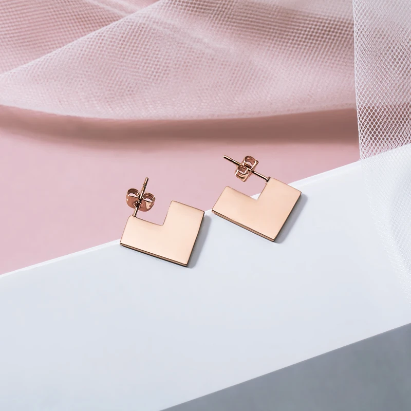 Квадратные большие эффектные серьги для женщин массивные из нержавеющей стали в