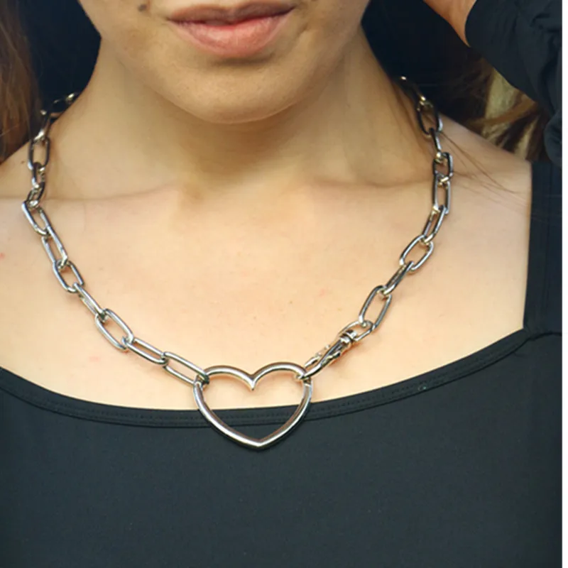 

Classic Simple Chic Chunky Chain Heart Necklaces Pendant femme colliers bijoux Fashion Hollow Geometric Statement Necklaces gift