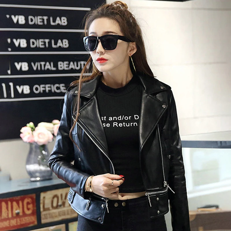 Рисунок 4 - Новинка 2022, осенняя Женская приталенная