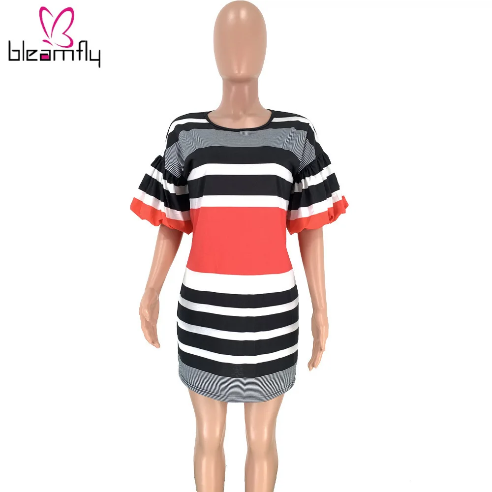 Женское летнее платье средней длины в полоску с принтом повседневное облегающее