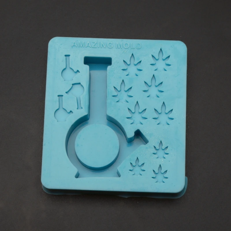 

Marijuana Leaf Bottle Shaker Resin Mold Weed Maple Leaf Keychain Quicksand Silicone Resin Casting Mold DIY Crafts Tools