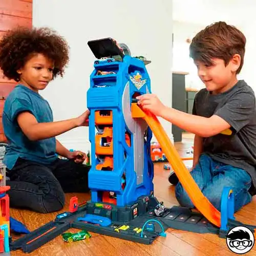 Горячие колеса Мега город гараж FTB68 2018 | Спорт и развлечения