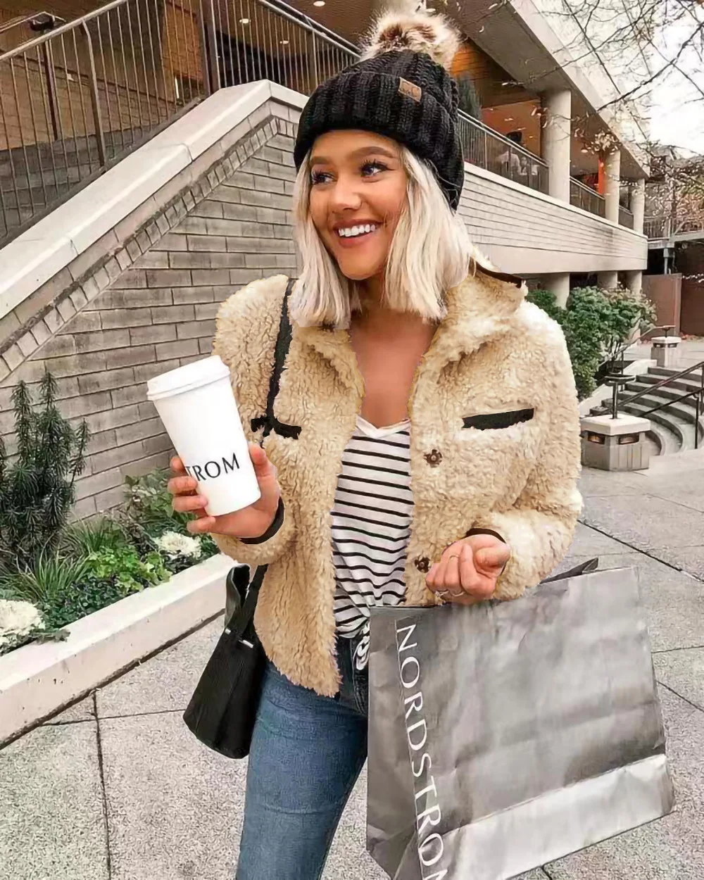 2021 Autumn Cashmere Sweater Polo Women's Decorative Fur Mao Coat Fur OverCoat Fashion Casual Warm Winter TopCoat New Fashion