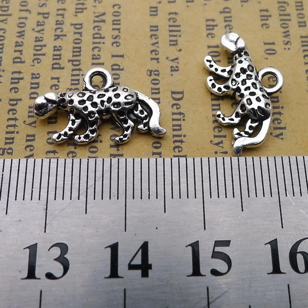 

200pcs Leopard Charms 11mm x 18mm DIY Jewelry Making Pendant Antique Silver Color