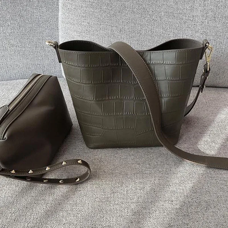 

Women's Handbags
