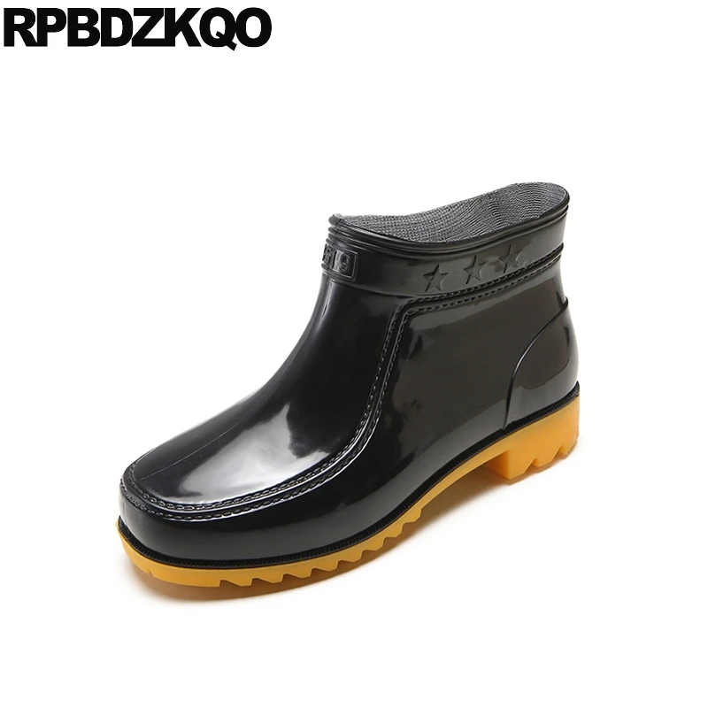 

Осенние водонепроницаемые ДЕШЕВЫЕ Нескользящие осенние ботинки, мужские резиновые ботинки, ботинки на плоской подошве, с коротким мехом, д...