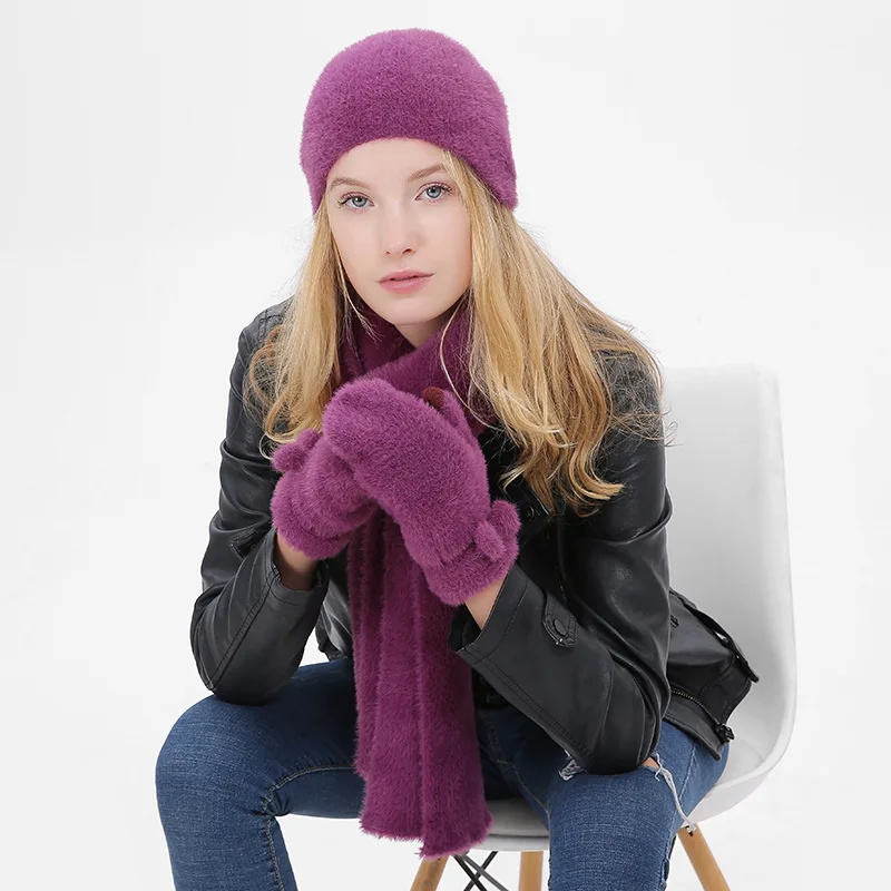 Женский длинный комплект из шапки и шарфа перчаток Hari классические плотные