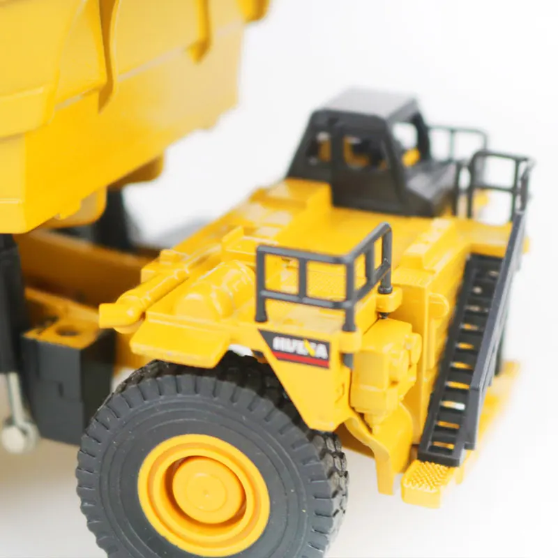 Модель самосвала Huina масштаб 1:60 самосвал из сплава автомобиль автофургон с