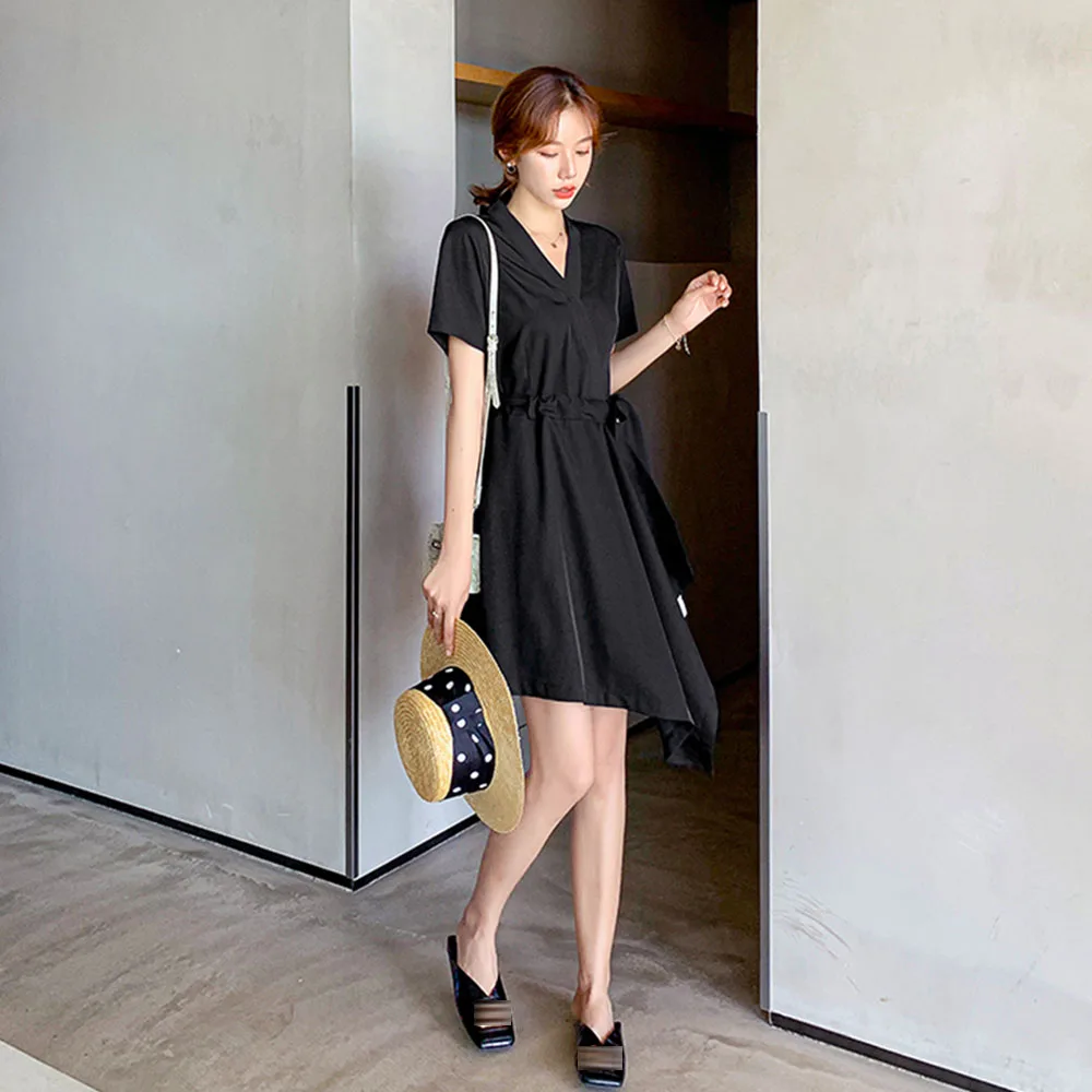 

Japan Style Fashion Summer Dress 2021 Temperament Casual Simple Designer Draw Back Irregular Splicing V-neck Summer