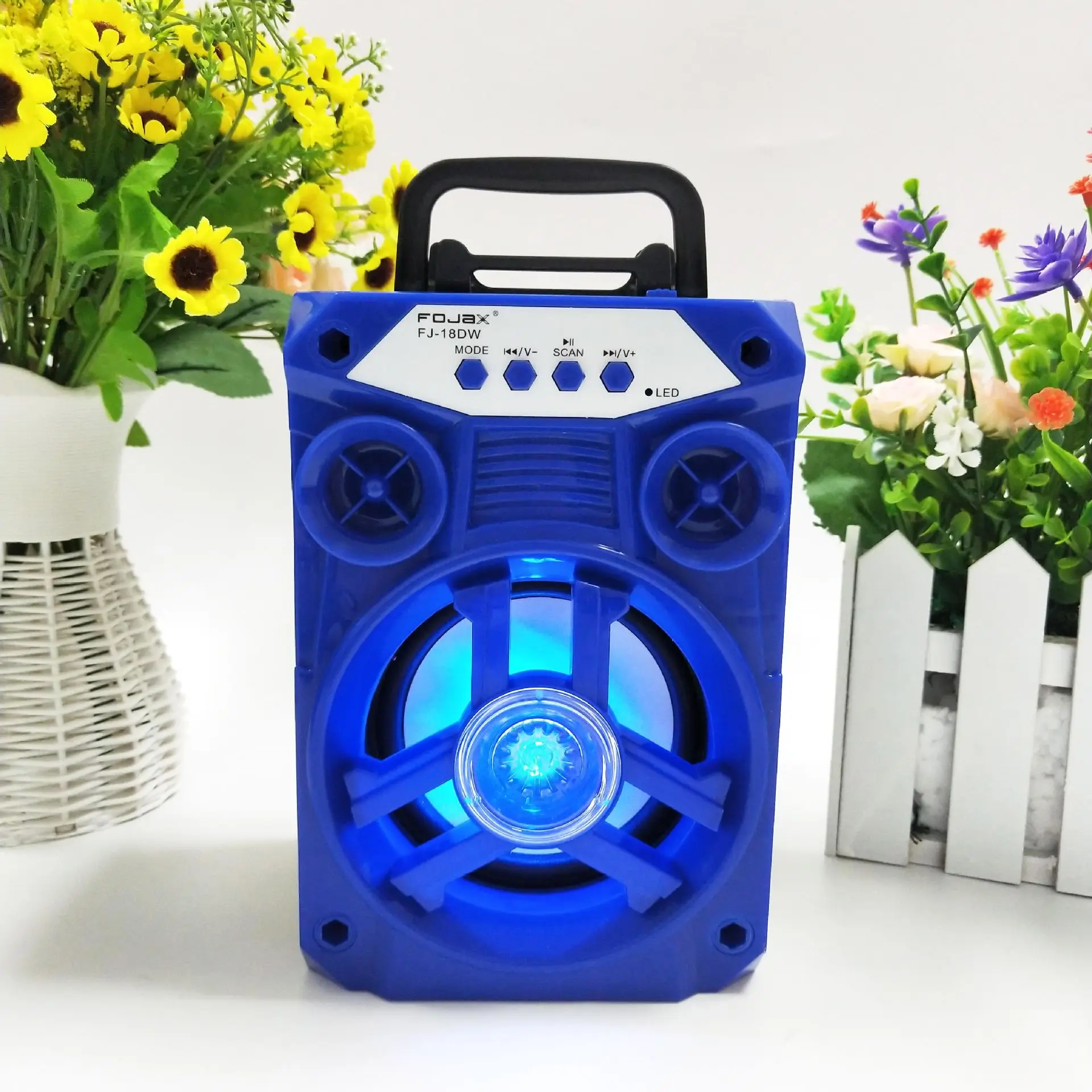 Новая портативная уличная беспроводная карта для танцев FMB18 маленький Bluetooth