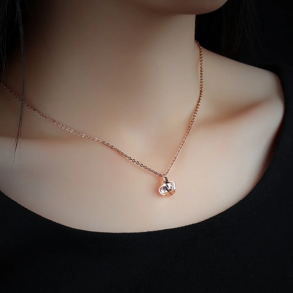 

OPK Fashion Pendant Necklace For Women Crown Design Inlaid Cubic Zirconia Stainless Steel Jewelry Gift For Girls GX1118