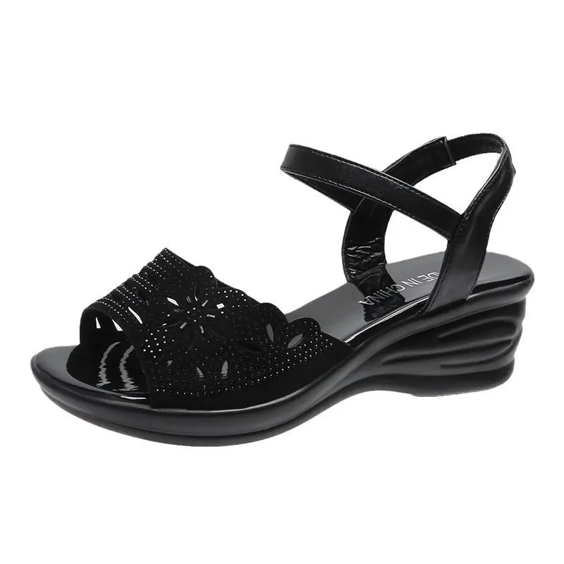 

Fashion Womens Shoes 2021 Med Large Size Female Sandal Clogs Wedge Open Toe Luxury Medium New Big Girls Platform Rhinestone Summ