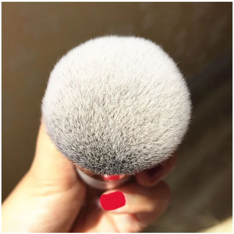 

2021 hot sale blusher highlighter brush trimming single makeup brush professional beauty tool powder multifunction portable