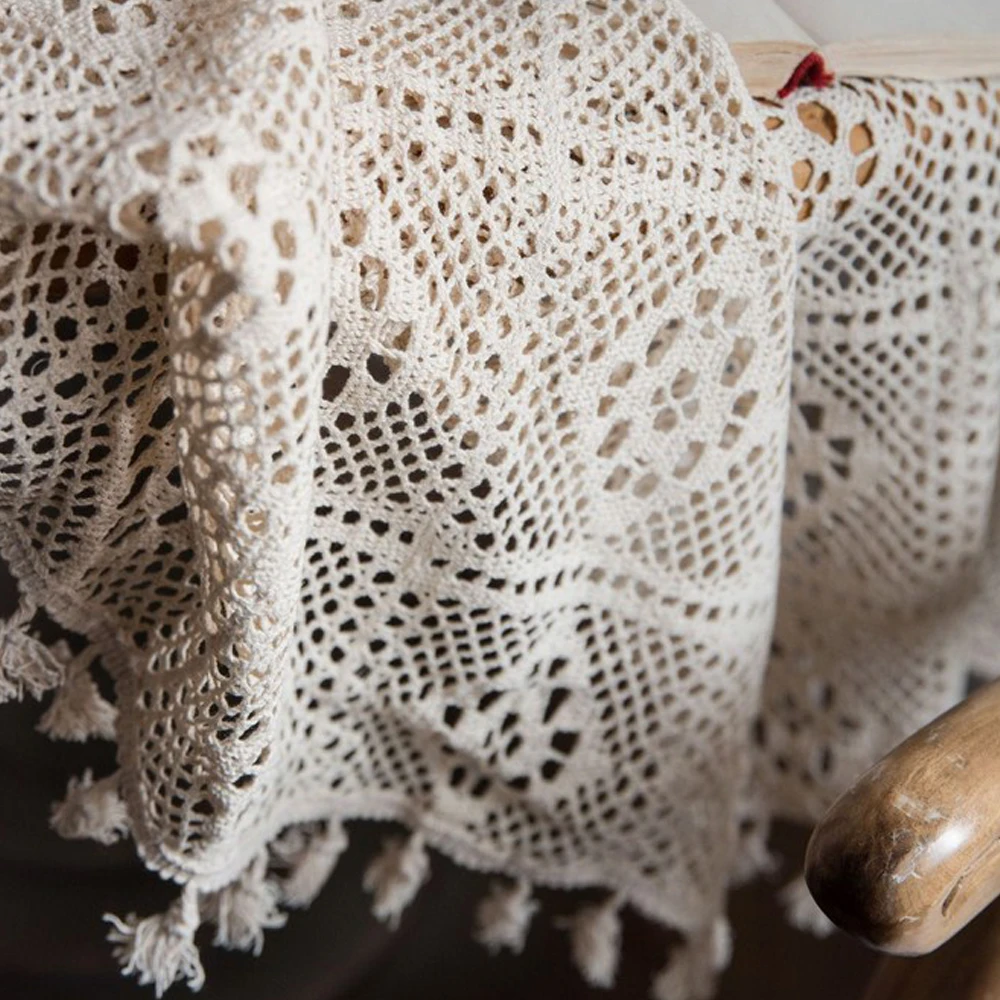

Pastoral Crochet Cotton Tablecloth Handmade Hollow Woven Tablecloth Piano Cover Romance Wedding Party Dining Table Decor