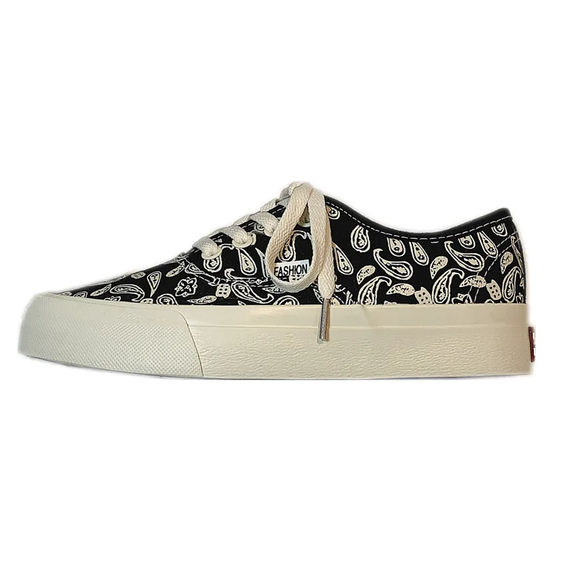 

New Women Fashion Vulcanized Shoes Women Sneakers New Retro Rainbow Canvas Shoes Ladies Flat Fashion Comfort Shoes