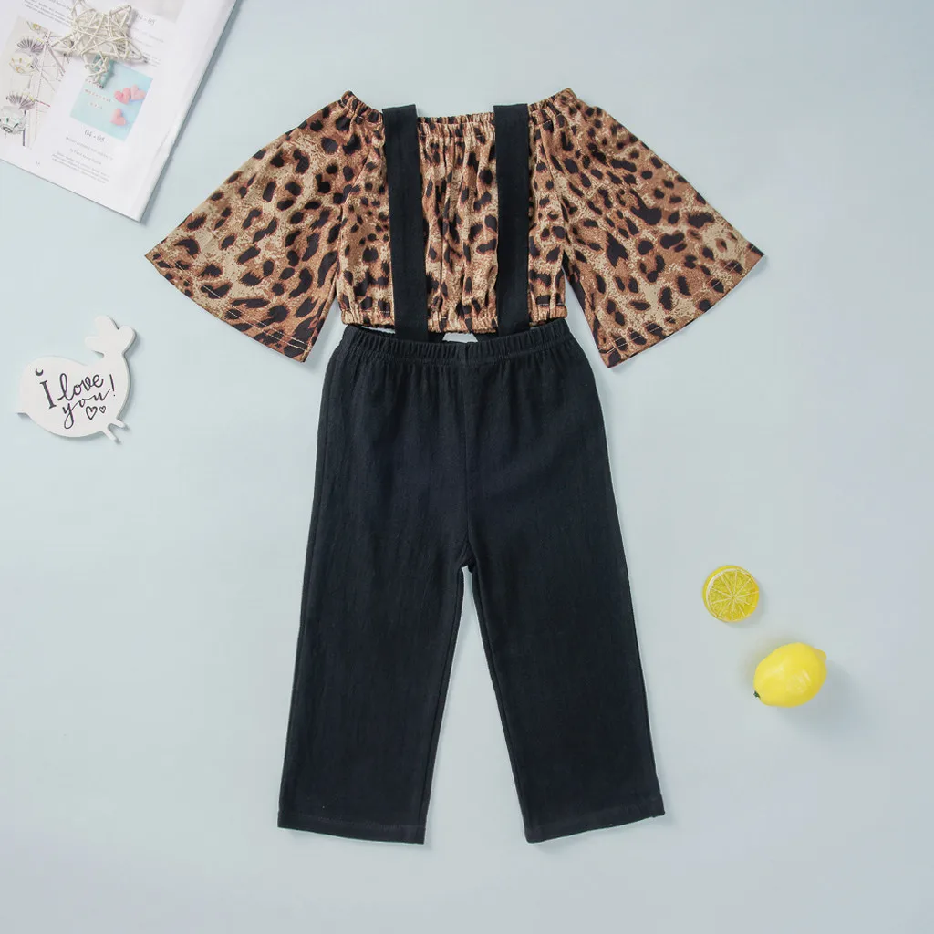 Одежда для маленьких девочек леопардовая футболка + штаны на подтяжках повязка