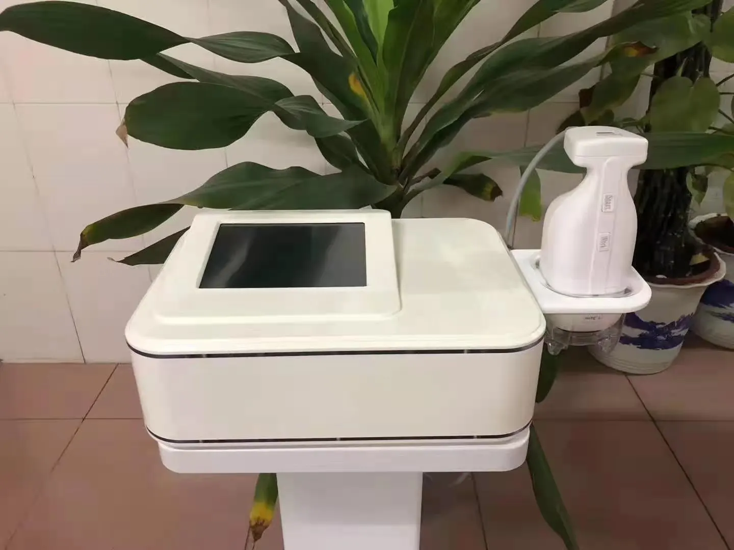 

Ультразвуковое устройство Liposonic для удаления жира в домашних спа-салонах, косметическое оборудование для потери веса