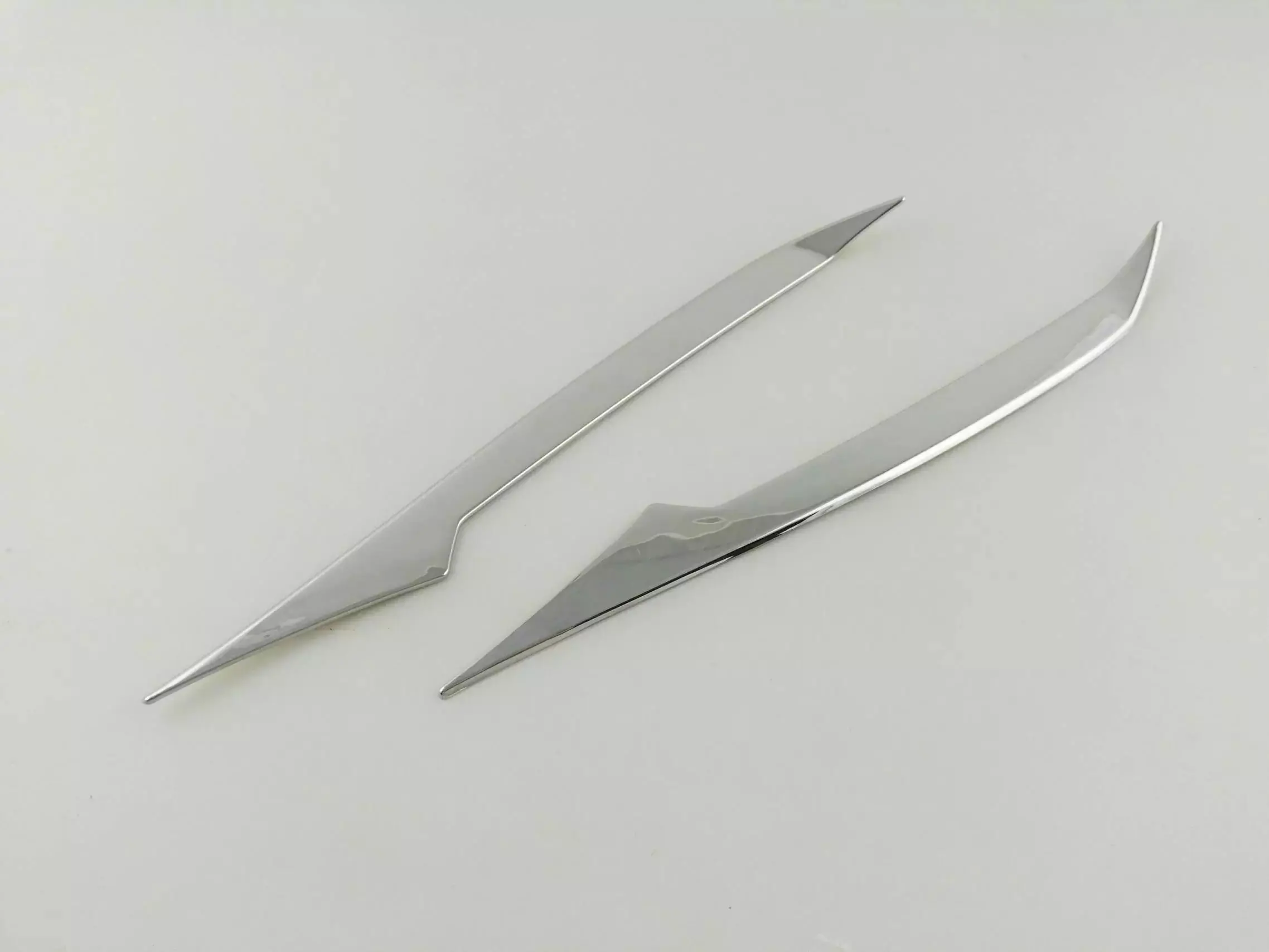 Хромированные передние фары для Toyota RAV4 RAV 4 2016 2017 2018 с отделкой бровей полоски век