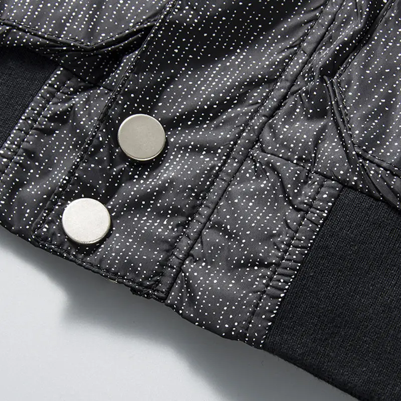 

Coats & Jackets