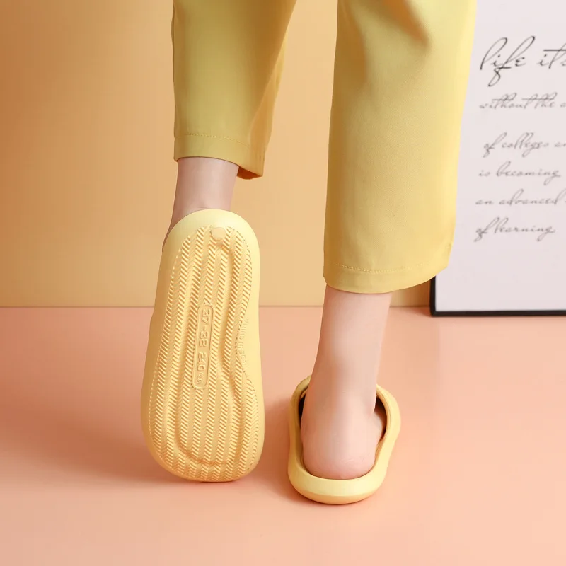 New Style Bathroom Slippers Men's Summer Indoor Bathroom Bath Home Soft Bottom Mute Home Sandals and Slippers Women Home