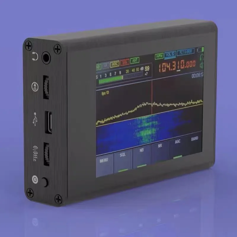 

Радиоприемник малогахитный, 50 кГц-200 МГц, с программным управлением и сенсорным экраном 3,5 дюйма