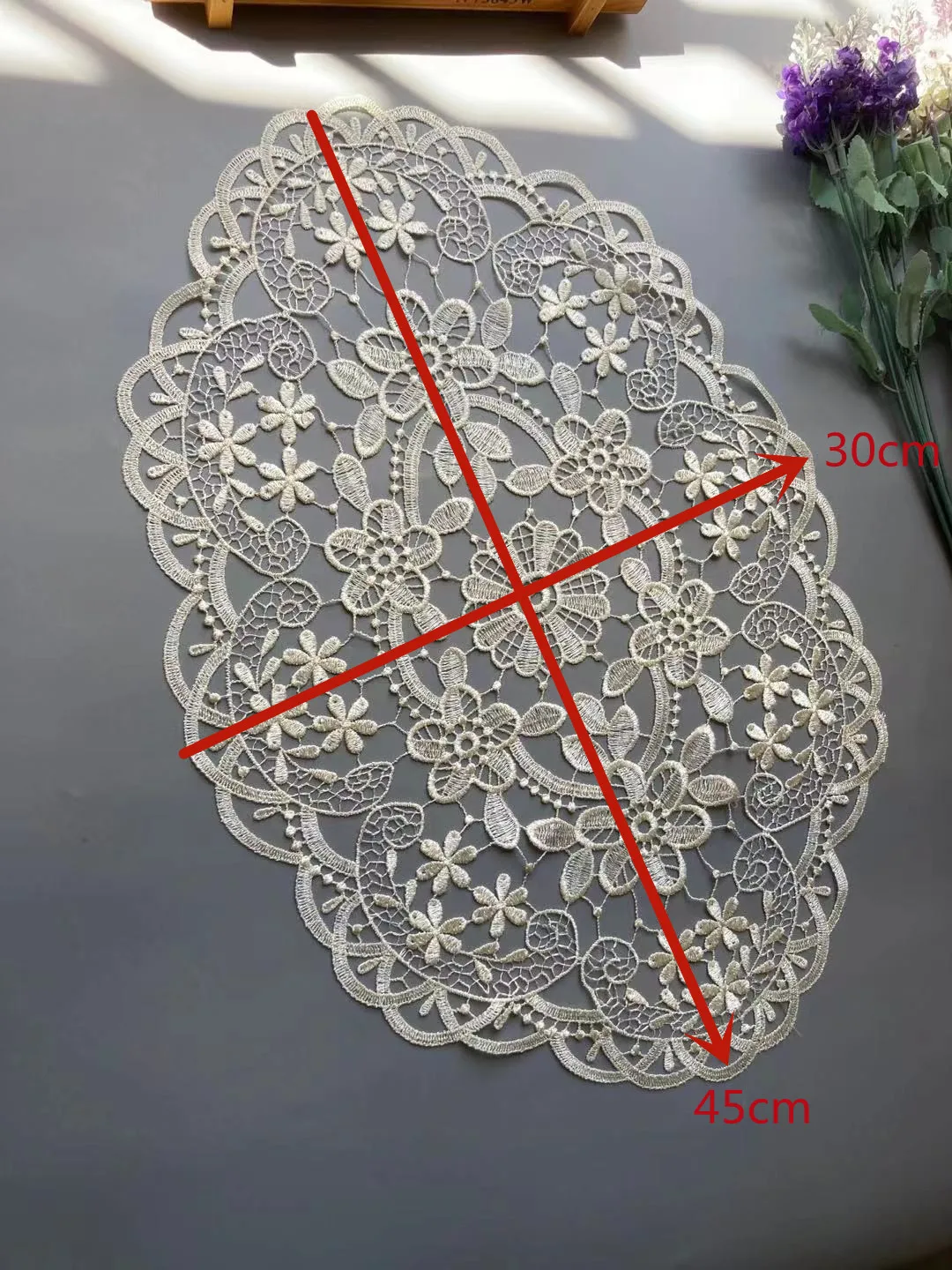 

2 pcs Ivory Rose Flower Hollow Out Embroidered Mesh Lace Ribbon Applique Trims for Covers Curtain Home Textiles Sewing Fabric